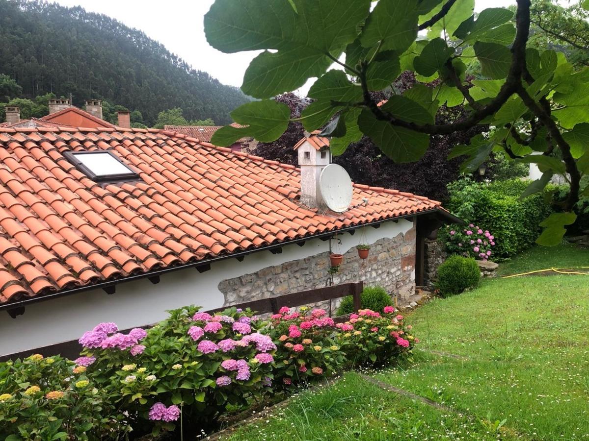 Hdec Hosteria De Castaneda Alojamiento Turistico Puente Viesgo Esterno foto