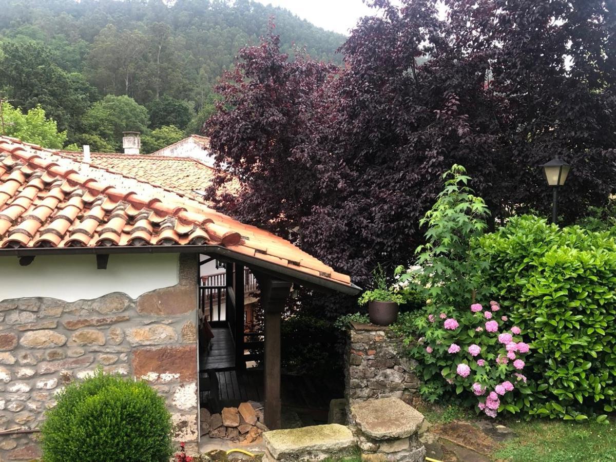 Hdec Hosteria De Castaneda Alojamiento Turistico Puente Viesgo Esterno foto
