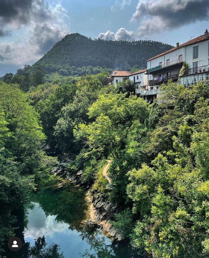 Hdec Hosteria De Castaneda Alojamiento Turistico Puente Viesgo Esterno foto